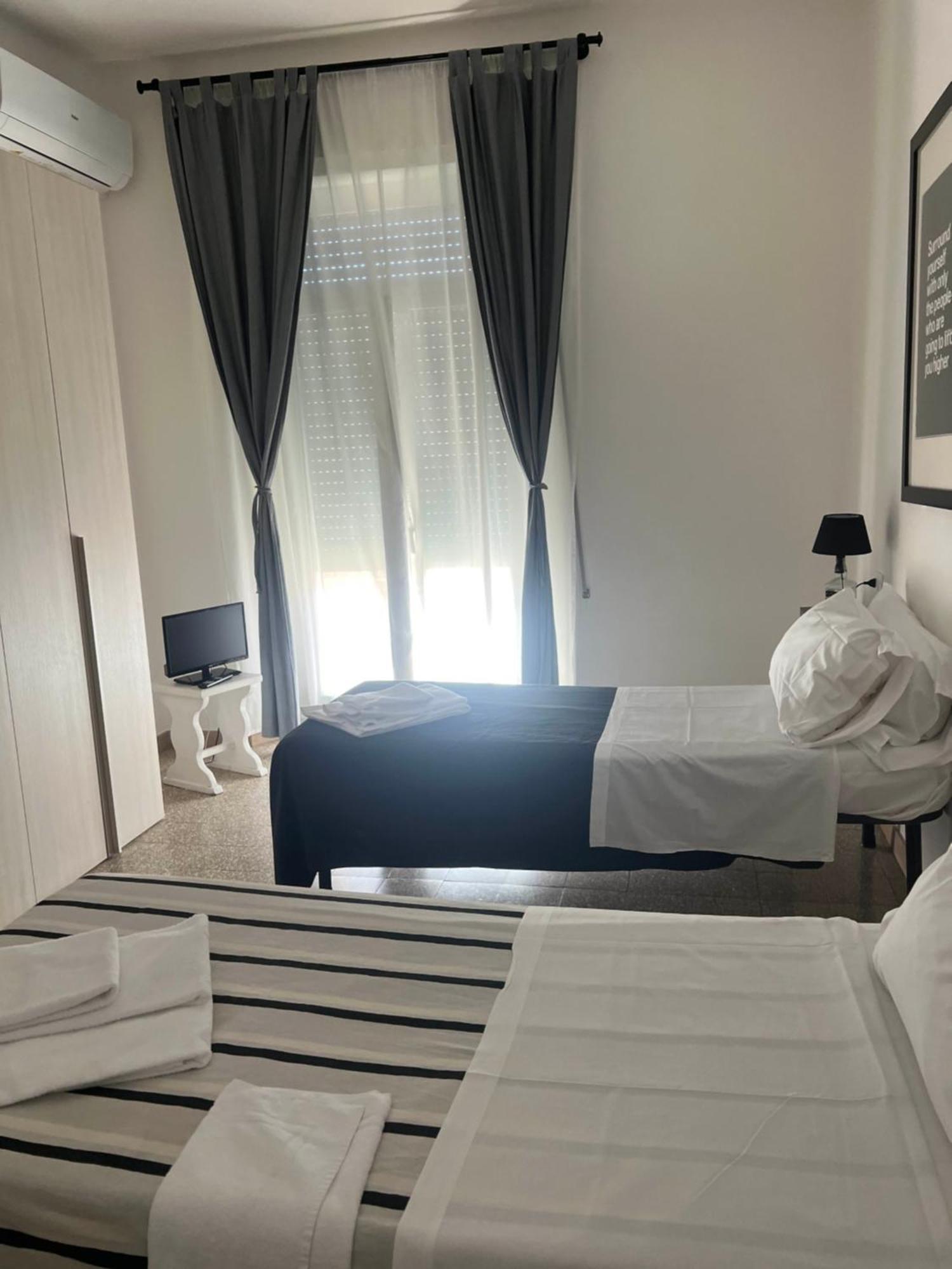 B&B Corso Italia 58 Orbetello Esterno foto