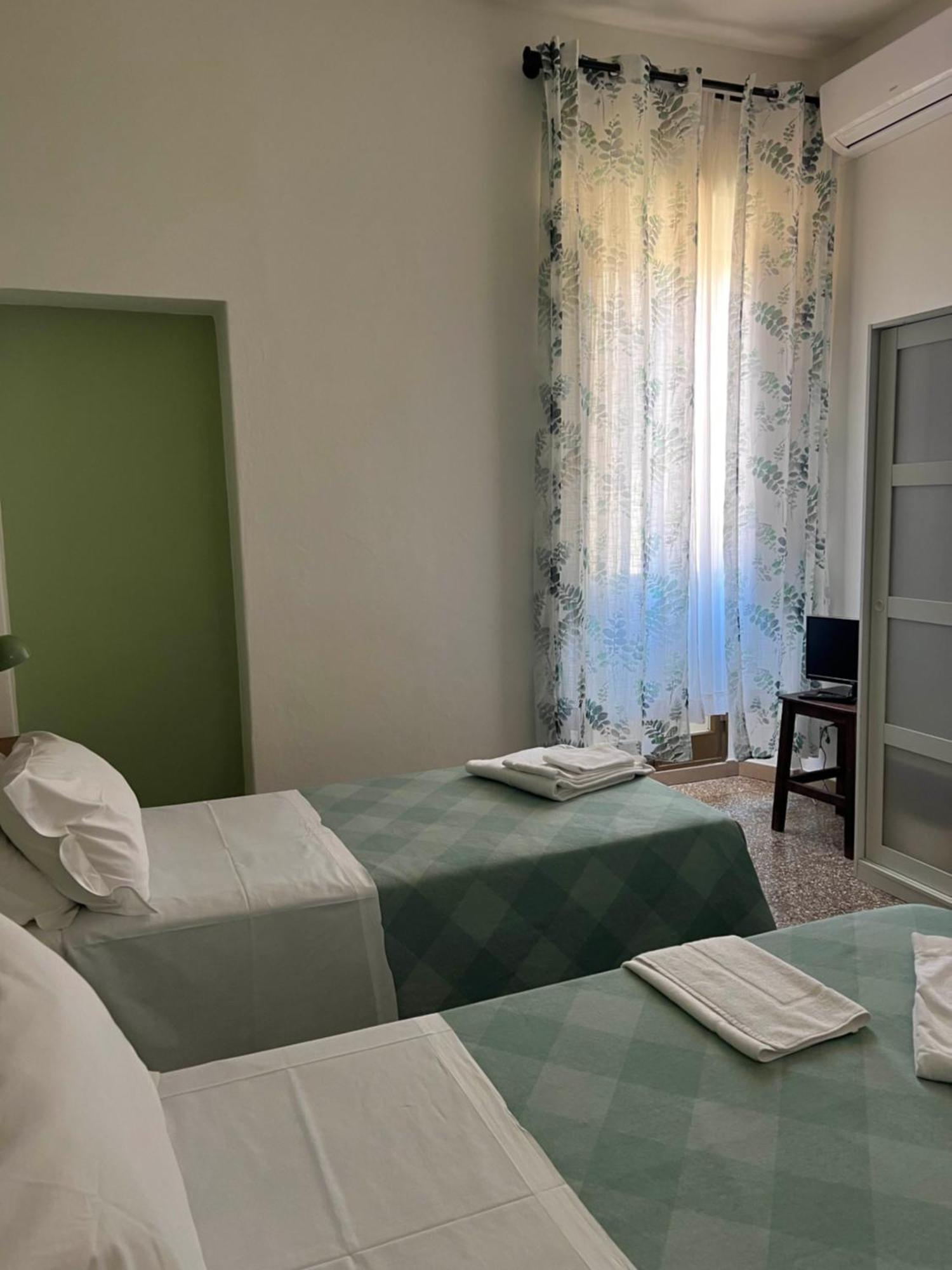 B&B Corso Italia 58 Orbetello Esterno foto